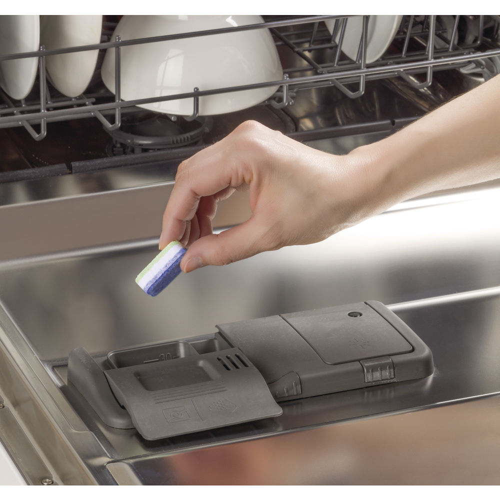 all-in-1-professional-dishwasher-tablets-tab300-hotpoint